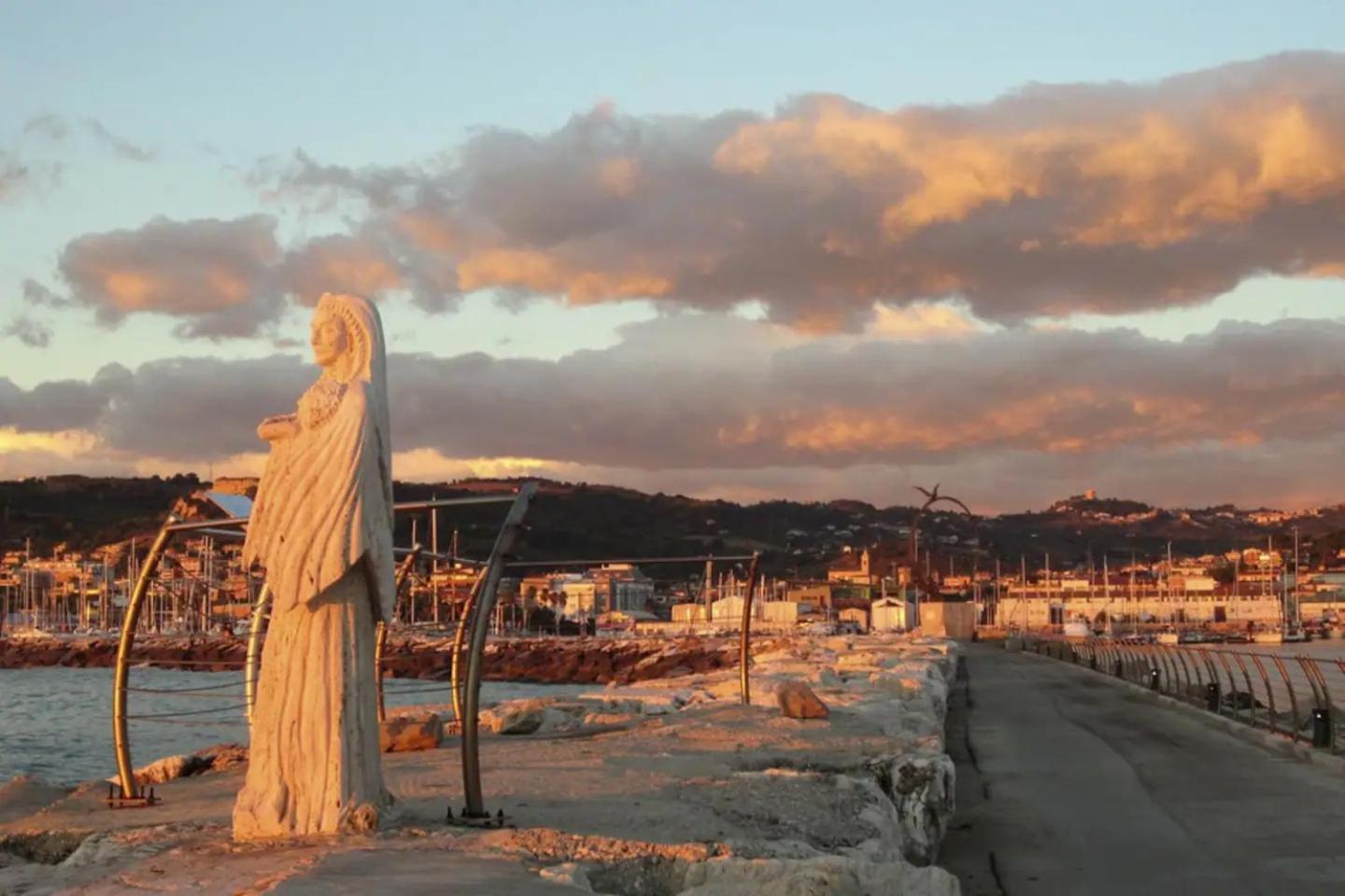 Appartamento Vacanze Riviera Delle Palme San Benedetto del Tronto Exterior foto