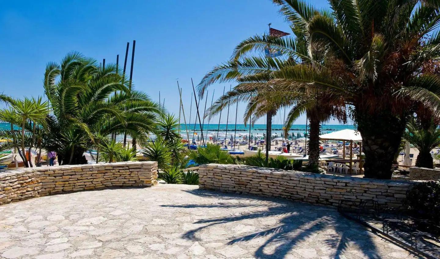 Appartamento Vacanze Riviera Delle Palme San Benedetto del Tronto Exterior foto